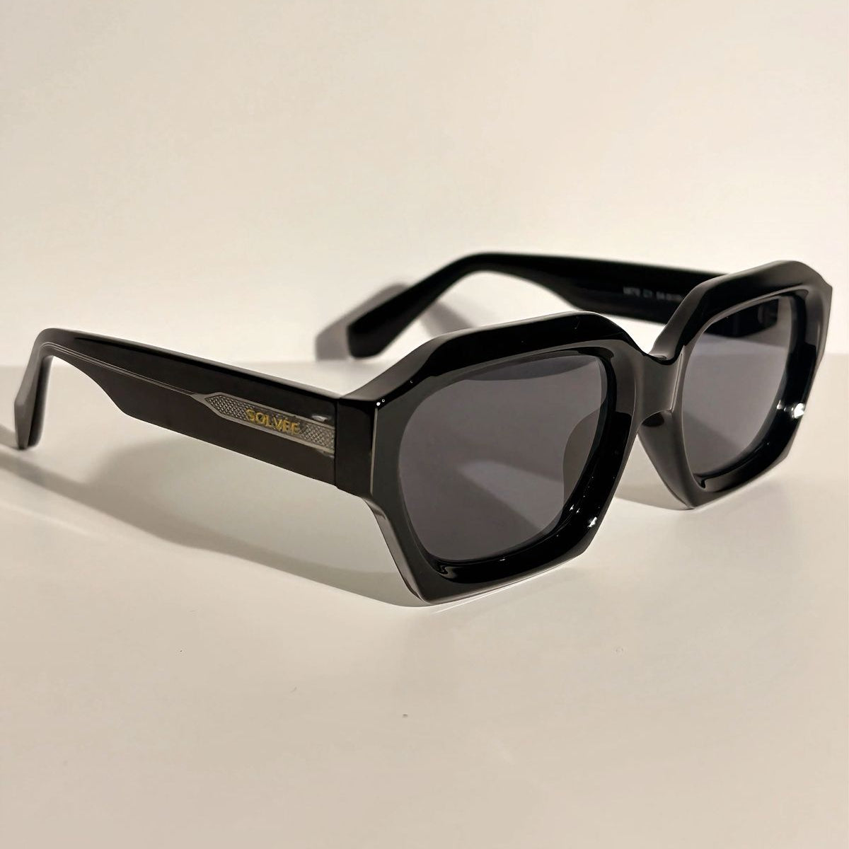 SOLVÉE VANGUARD NOIR™