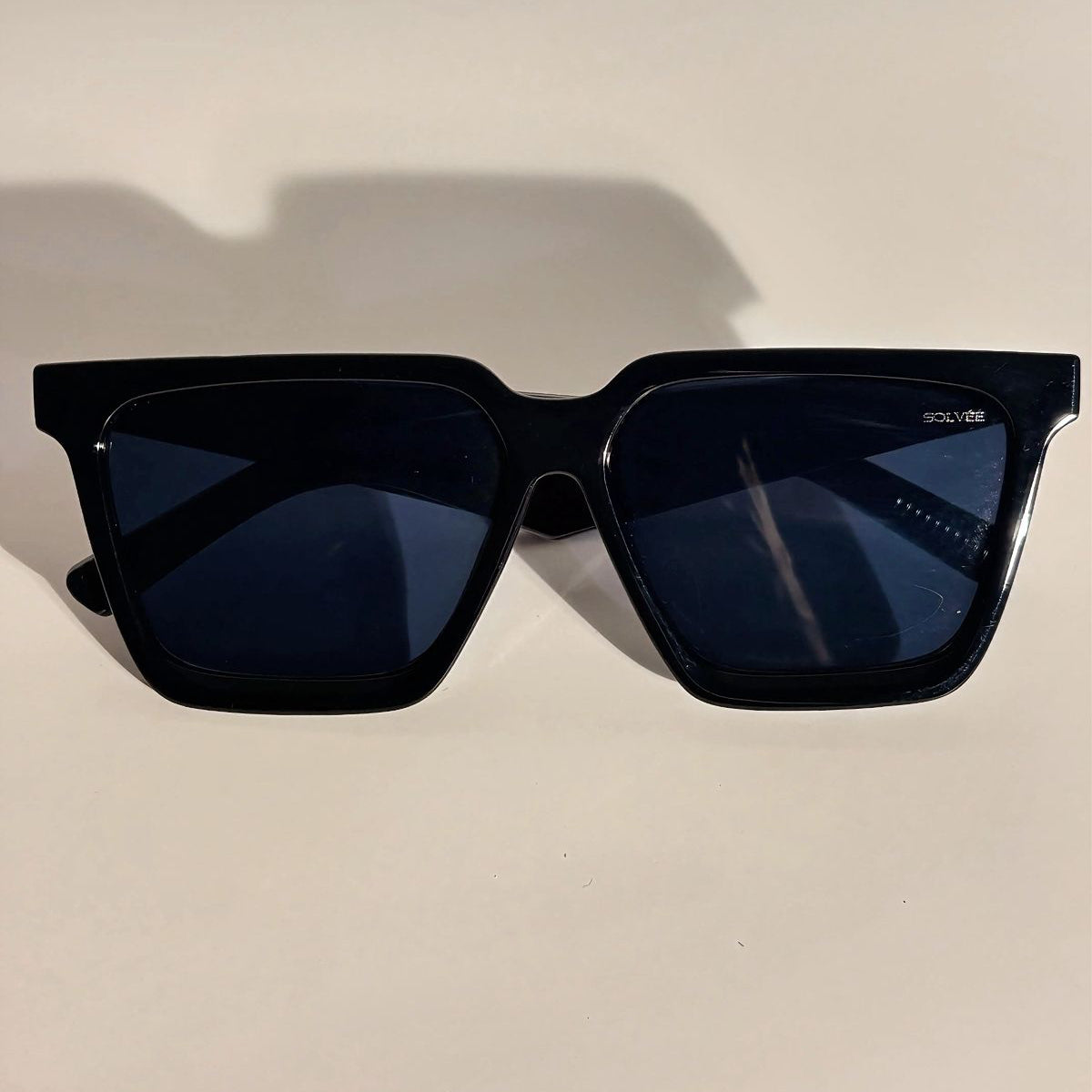 SOLVÉE NOIR EDGE™